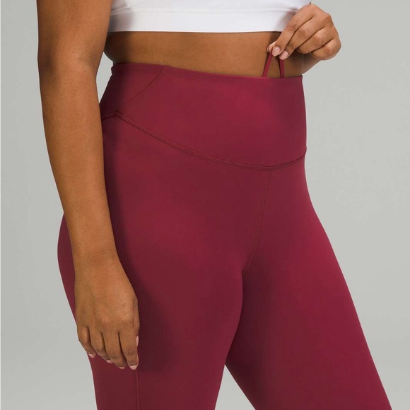 Lululemon Base Pace High-Rise Running Tight 25"
Mulled Wine - Picture 2 of 10